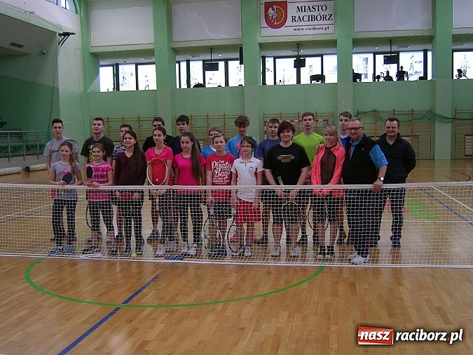 Zdjęcie w galerii na portalu naszraciborz.pl: Tenis ziemny na Arenie Rafako wiadomości z regionu