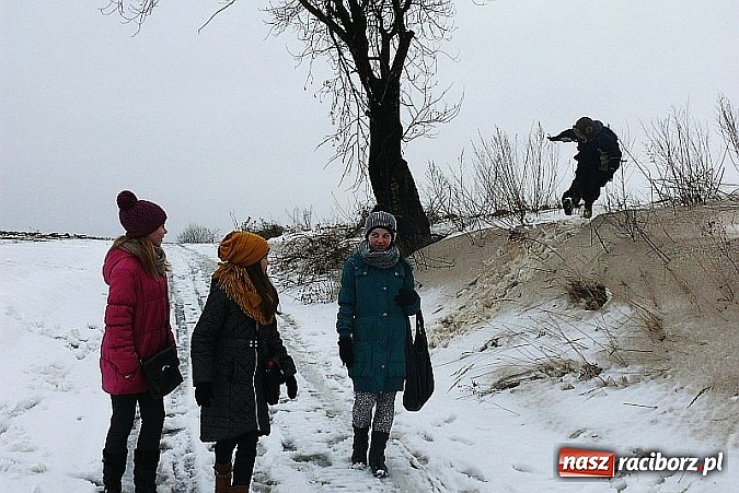 Zdjęcie w galerii na portalu naszraciborz.pl: Dzieci w Borucinie aktywnie spędzają ferie wiadomości z regionu
