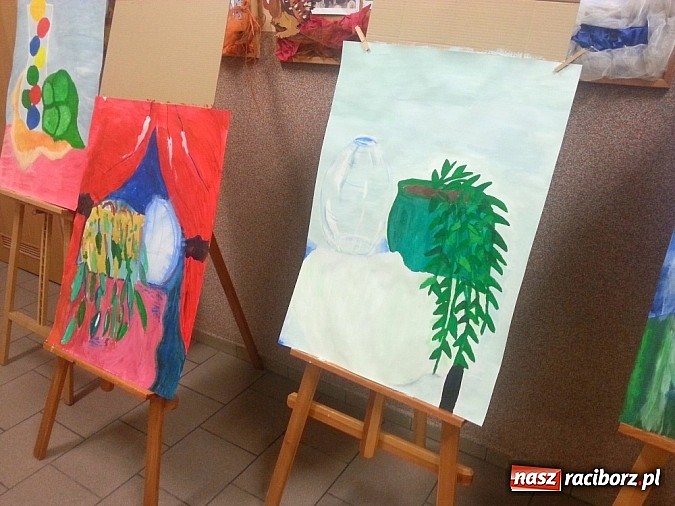 Zdjęcie w galerii na portalu naszraciborz.pl: Nocne warsztaty plastyczne w Borucinie wiadomości z regionu
