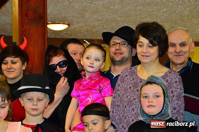 Zdjęcie w galerii na portalu naszraciborz.pl: Bal przebierańców z krzanowickim DFK wiadomości z regionu