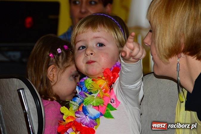 Zdjęcie w galerii na portalu naszraciborz.pl: Bal przebierańców z krzanowickim DFK wiadomości z regionu