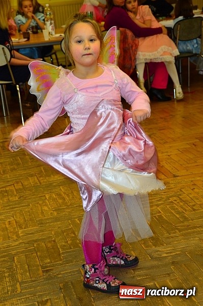 Zdjęcie w galerii na portalu naszraciborz.pl: Bal przebierańców z krzanowickim DFK wiadomości z regionu