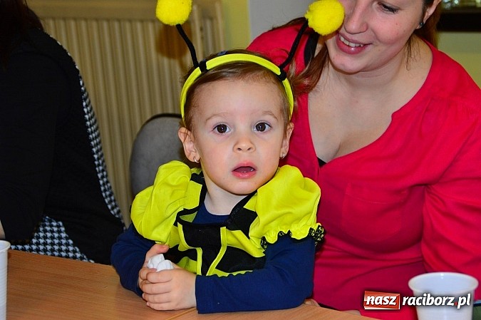 Zdjęcie w galerii na portalu naszraciborz.pl: Bal przebierańców z krzanowickim DFK wiadomości z regionu