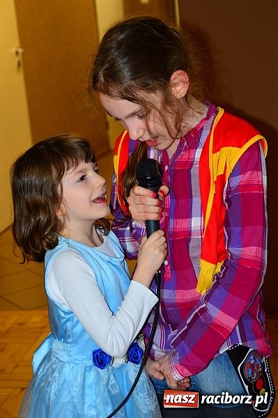 Zdjęcie w galerii na portalu naszraciborz.pl: Bal przebierańców z krzanowickim DFK wiadomości z regionu