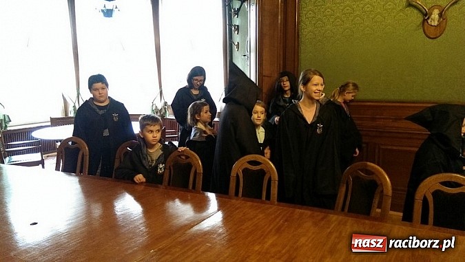Zdjęcie w galerii na portalu naszraciborz.pl: Szkoła Magii i Czarodziejstwa w Mosznej wiadomości z regionu