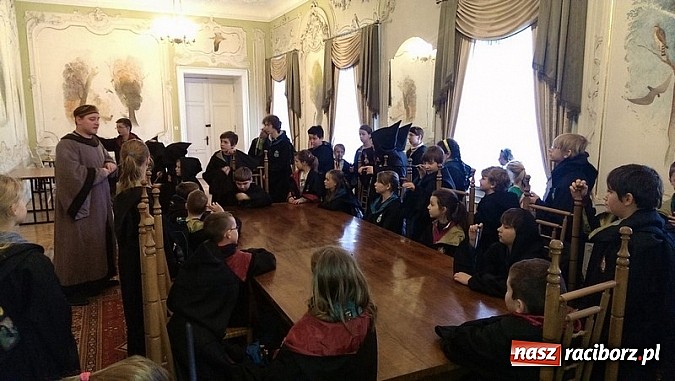 Zdjęcie w galerii na portalu naszraciborz.pl: Szkoła Magii i Czarodziejstwa w Mosznej wiadomości z regionu