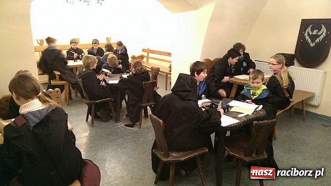 Zdjęcie w galerii na portalu naszraciborz.pl: Szkoła Magii i Czarodziejstwa w Mosznej wiadomości z regionu