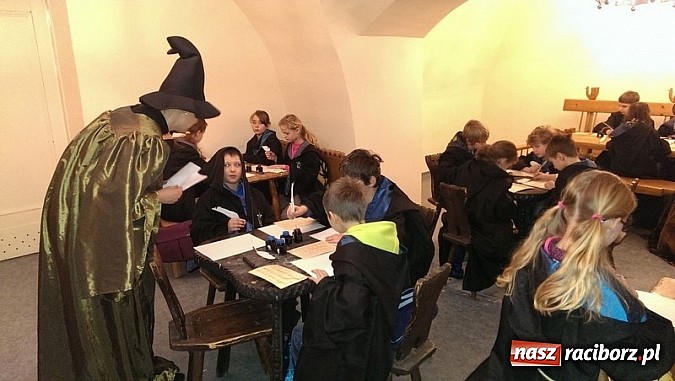 Zdjęcie w galerii na portalu naszraciborz.pl: Szkoła Magii i Czarodziejstwa w Mosznej wiadomości z regionu
