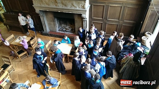 Zdjęcie w galerii na portalu naszraciborz.pl: Szkoła Magii i Czarodziejstwa w Mosznej wiadomości z regionu