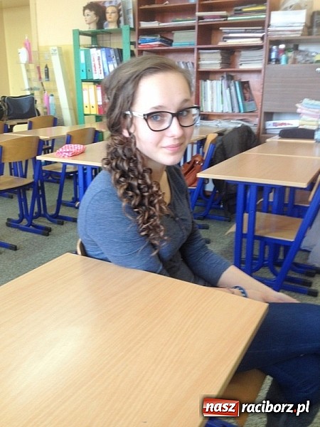 Zdjęcie w galerii na portalu naszraciborz.pl: Warsztaty fryzjerskie w ZSZ wiadomości z regionu