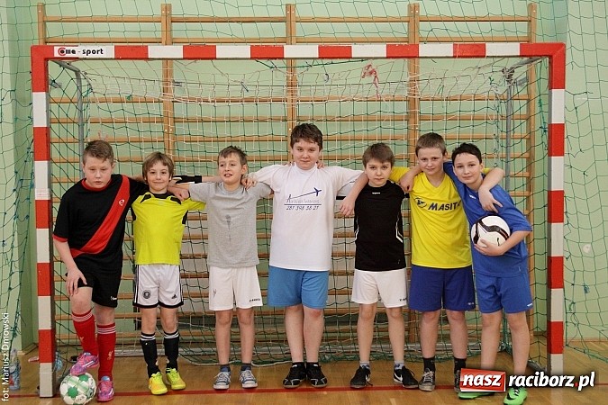 Zdjęcie w galerii na portalu naszraciborz.pl: Husaria najlepsza w halówce  wiadomości z regionu