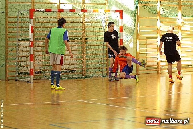 Zdjęcie w galerii na portalu naszraciborz.pl: Husaria najlepsza w halówce  wiadomości z regionu