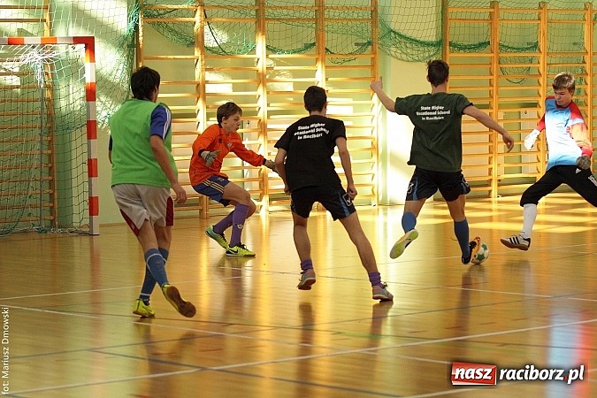 Zdjęcie w galerii na portalu naszraciborz.pl: Husaria najlepsza w halówce  wiadomości z regionu