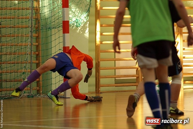 Zdjęcie w galerii na portalu naszraciborz.pl: Husaria najlepsza w halówce  wiadomości z regionu