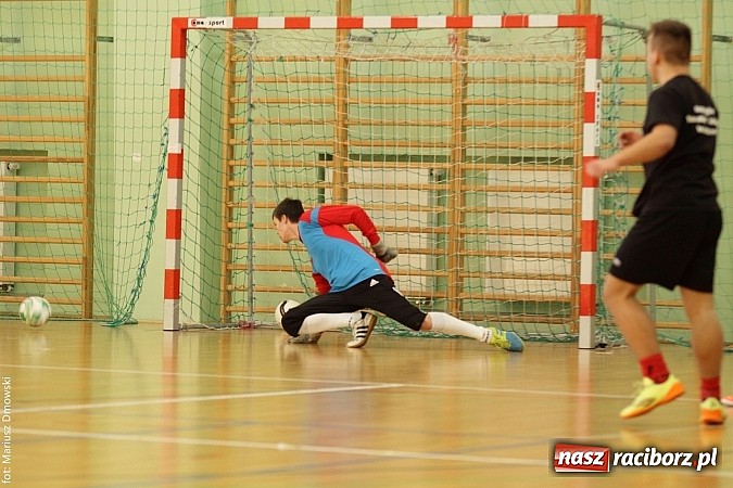 Zdjęcie w galerii na portalu naszraciborz.pl: Husaria najlepsza w halówce  wiadomości z regionu