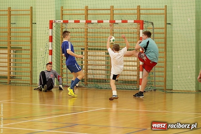 Zdjęcie w galerii na portalu naszraciborz.pl: Husaria najlepsza w halówce  wiadomości z regionu