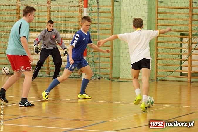 Zdjęcie w galerii na portalu naszraciborz.pl: Husaria najlepsza w halówce  wiadomości z regionu