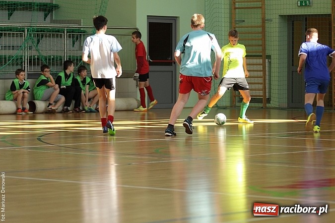 Zdjęcie w galerii na portalu naszraciborz.pl: Husaria najlepsza w halówce  wiadomości z regionu