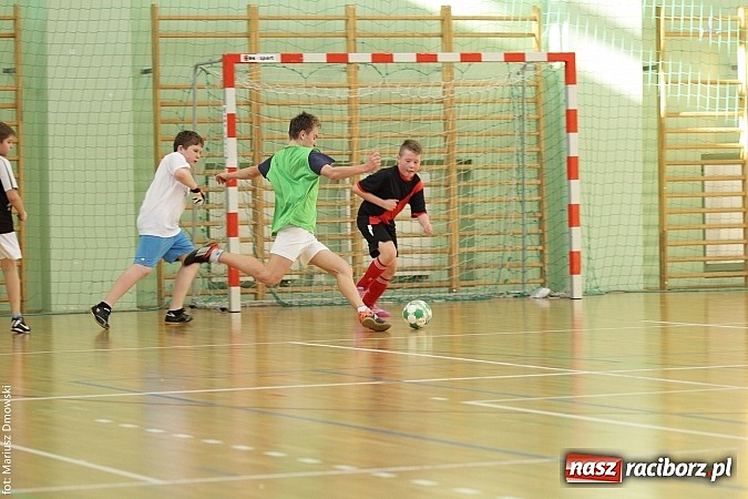 Zdjęcie w galerii na portalu naszraciborz.pl: Husaria najlepsza w halówce  wiadomości z regionu