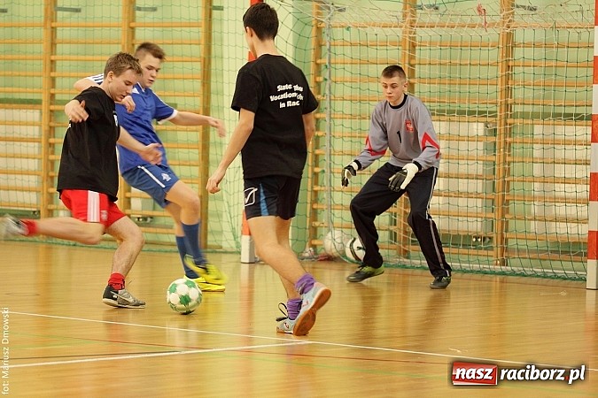 Zdjęcie w galerii na portalu naszraciborz.pl: Husaria najlepsza w halówce  wiadomości z regionu