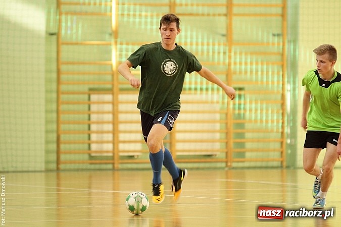 Zdjęcie w galerii na portalu naszraciborz.pl: Husaria najlepsza w halówce  wiadomości z regionu