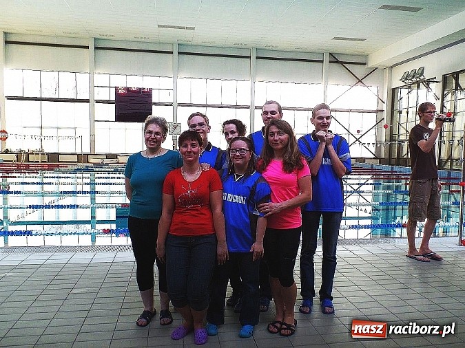 Zdjęcie w galerii na portalu naszraciborz.pl: Nasi reprezentanci na I Krakowskiej Gali Halliwick wiadomości z regionu