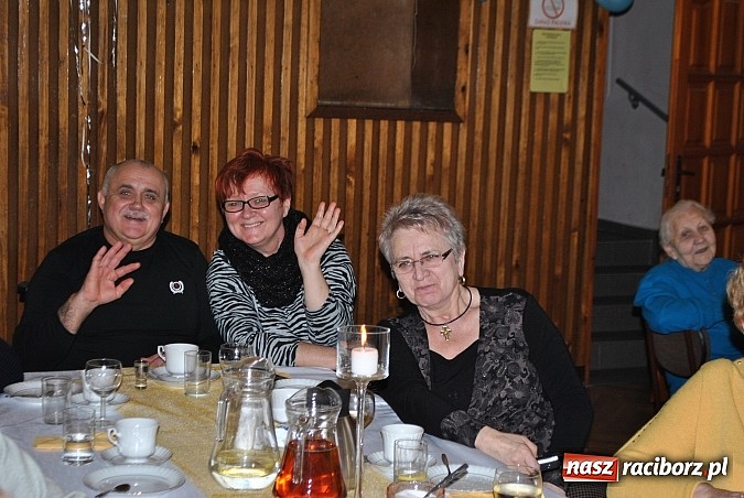 Zdjęcie w galerii na portalu naszraciborz.pl: Seniorzy świętowali w OSP Raszczyce wiadomości z regionu
