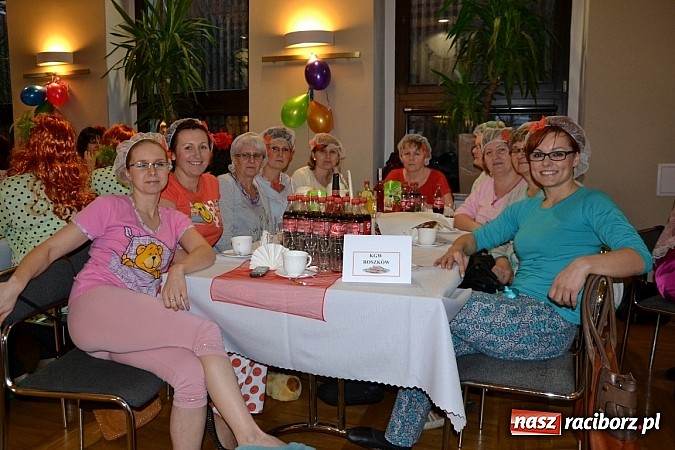 Zdjęcie w galerii na portalu naszraciborz.pl: Tłusty Czwartek, czy jak kto woli Babski Comber  wiadomości z regionu