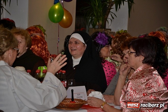 Zdjęcie w galerii na portalu naszraciborz.pl: Tłusty Czwartek, czy jak kto woli Babski Comber  wiadomości z regionu