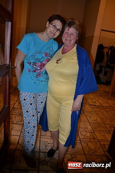 Zdjęcie w galerii na portalu naszraciborz.pl: Tłusty Czwartek, czy jak kto woli Babski Comber  wiadomości z regionu