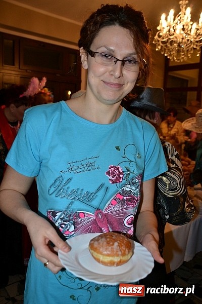 Zdjęcie w galerii na portalu naszraciborz.pl: Tłusty Czwartek, czy jak kto woli Babski Comber  wiadomości z regionu