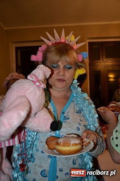 Zdjęcie w galerii na portalu naszraciborz.pl: Tłusty Czwartek, czy jak kto woli Babski Comber  wiadomości z regionu