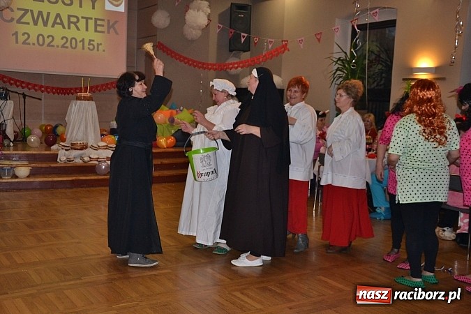 Zdjęcie w galerii na portalu naszraciborz.pl: Tłusty Czwartek, czy jak kto woli Babski Comber  wiadomości z regionu