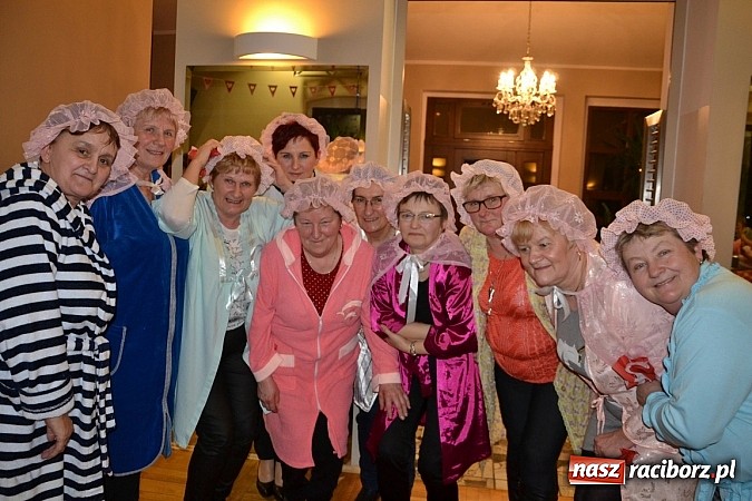 Zdjęcie w galerii na portalu naszraciborz.pl: Tłusty Czwartek, czy jak kto woli Babski Comber  wiadomości z regionu