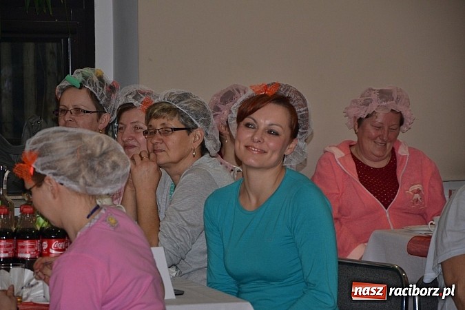 Zdjęcie w galerii na portalu naszraciborz.pl: Tłusty Czwartek, czy jak kto woli Babski Comber  wiadomości z regionu