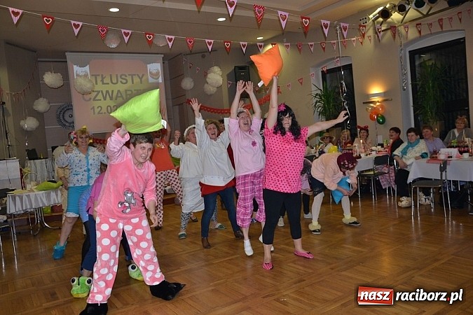 Zdjęcie w galerii na portalu naszraciborz.pl: Tłusty Czwartek, czy jak kto woli Babski Comber  wiadomości z regionu