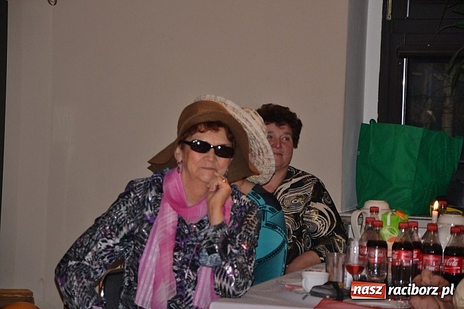 Zdjęcie w galerii na portalu naszraciborz.pl: Tłusty Czwartek, czy jak kto woli Babski Comber  wiadomości z regionu