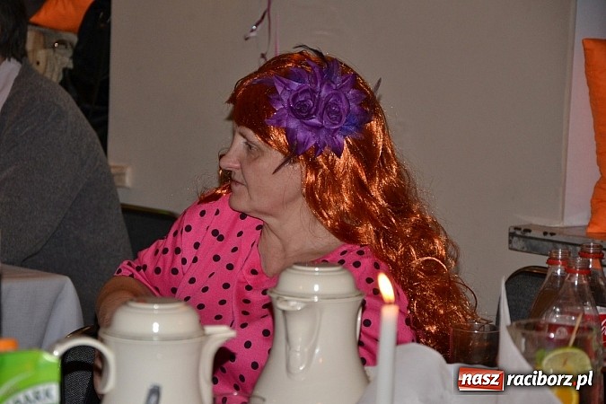 Zdjęcie w galerii na portalu naszraciborz.pl: Tłusty Czwartek, czy jak kto woli Babski Comber  wiadomości z regionu