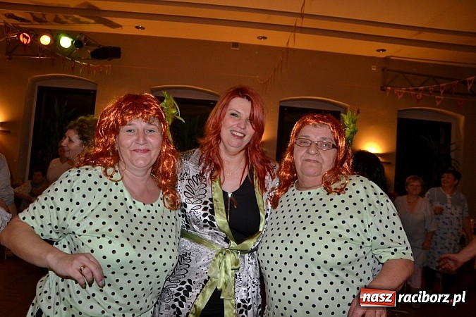 Zdjęcie w galerii na portalu naszraciborz.pl: Tłusty Czwartek, czy jak kto woli Babski Comber  wiadomości z regionu