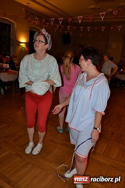 Zdjęcie w galerii na portalu naszraciborz.pl: Tłusty Czwartek, czy jak kto woli Babski Comber  wiadomości z regionu