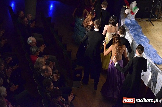 Zdjęcie w galerii na portalu naszraciborz.pl: Koncert karnawałowy we włoskim klimacie w Raciborskim Centrum Kultury wiadomości z regionu