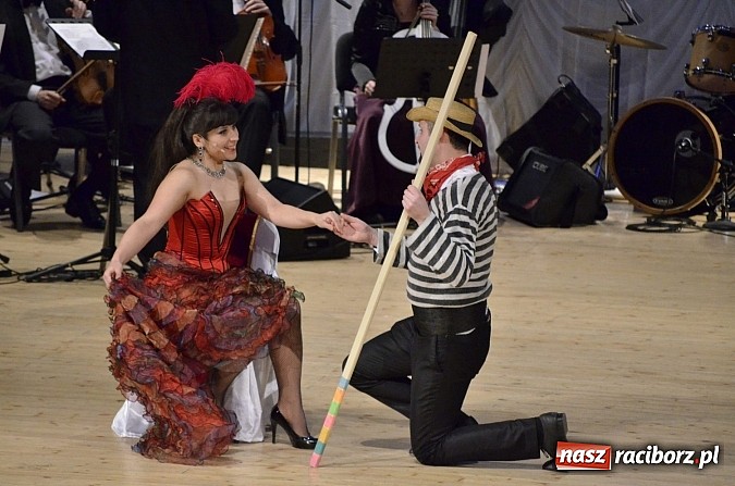 Zdjęcie w galerii na portalu naszraciborz.pl: Koncert karnawałowy we włoskim klimacie w Raciborskim Centrum Kultury wiadomości z regionu