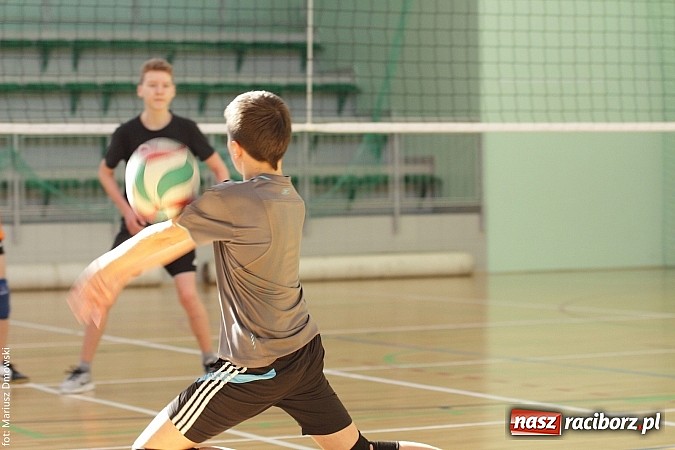 Zdjęcie w galerii na portalu naszraciborz.pl: Cofała-Rzytki najlepsi w turnieju dwójek wiadomości z regionu