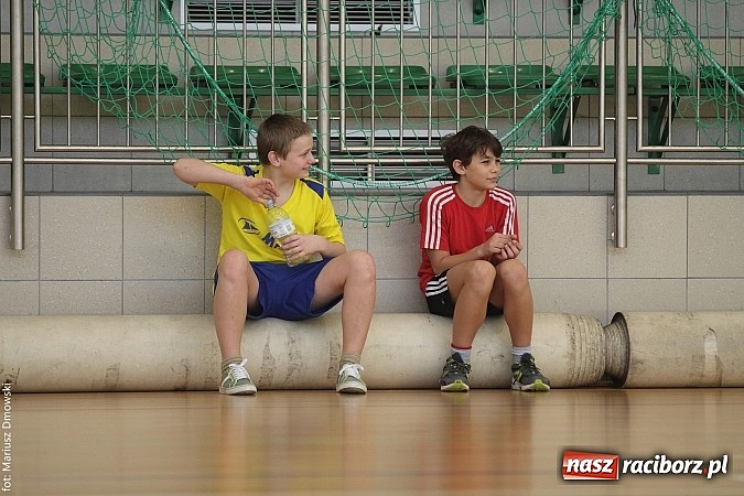 Zdjęcie w galerii na portalu naszraciborz.pl: Cofała-Rzytki najlepsi w turnieju dwójek wiadomości z regionu