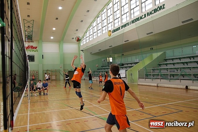 Zdjęcie w galerii na portalu naszraciborz.pl: Cofała-Rzytki najlepsi w turnieju dwójek wiadomości z regionu