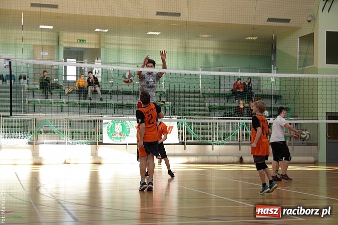 Zdjęcie w galerii na portalu naszraciborz.pl: Cofała-Rzytki najlepsi w turnieju dwójek wiadomości z regionu