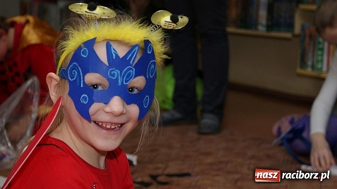 Zdjęcie w galerii na portalu naszraciborz.pl: Bal w… Hogwarcie na koniec ferii w bibliotece wiadomości z regionu