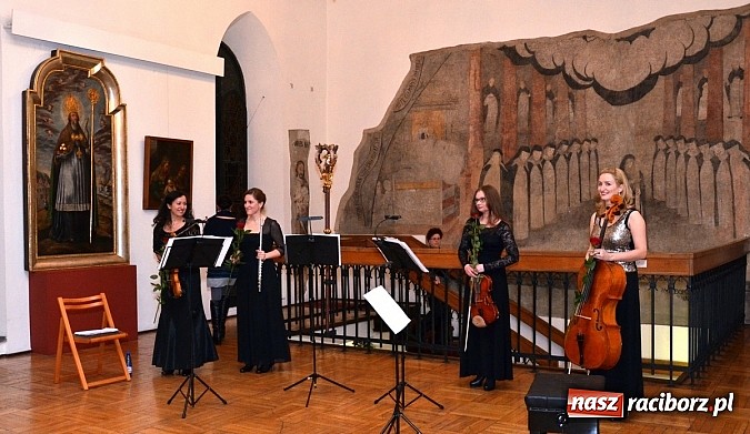 Zdjęcie w galerii na portalu naszraciborz.pl: Kwartet Sonos na koncercie w Muzeum  wiadomości z regionu