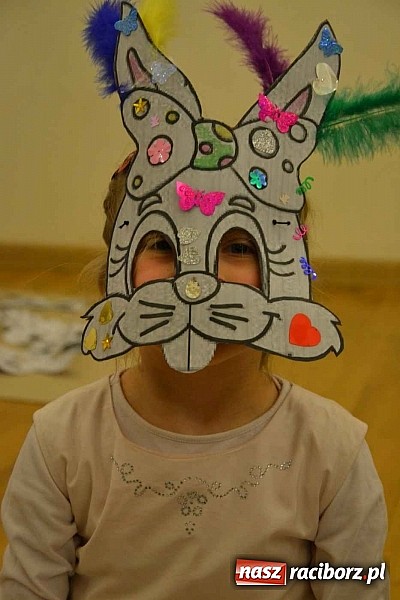 Zdjęcie w galerii na portalu naszraciborz.pl: Zamkowa maskarada karnawałowa dla dzieci za nami  wiadomości z regionu