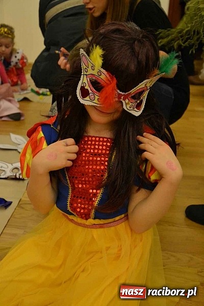 Zdjęcie w galerii na portalu naszraciborz.pl: Zamkowa maskarada karnawałowa dla dzieci za nami  wiadomości z regionu